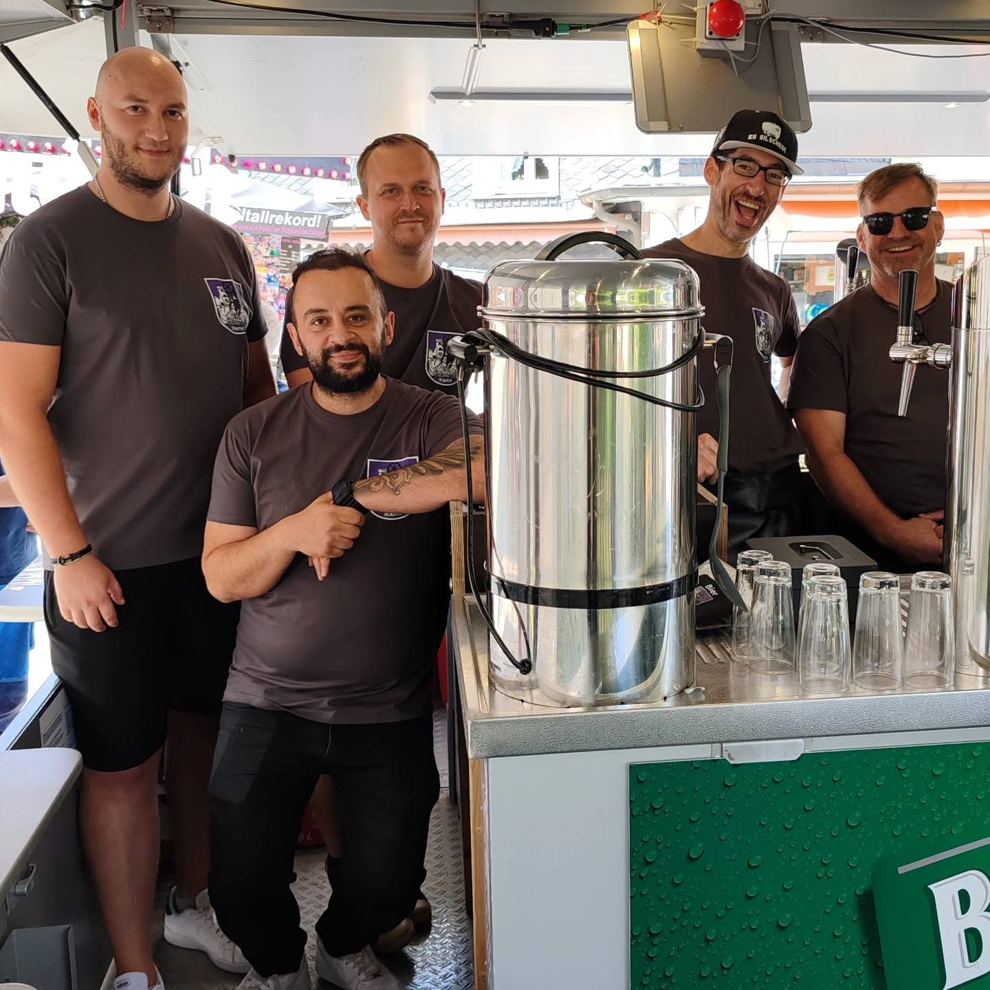 Die erste Schicht im Bierwagen 2024