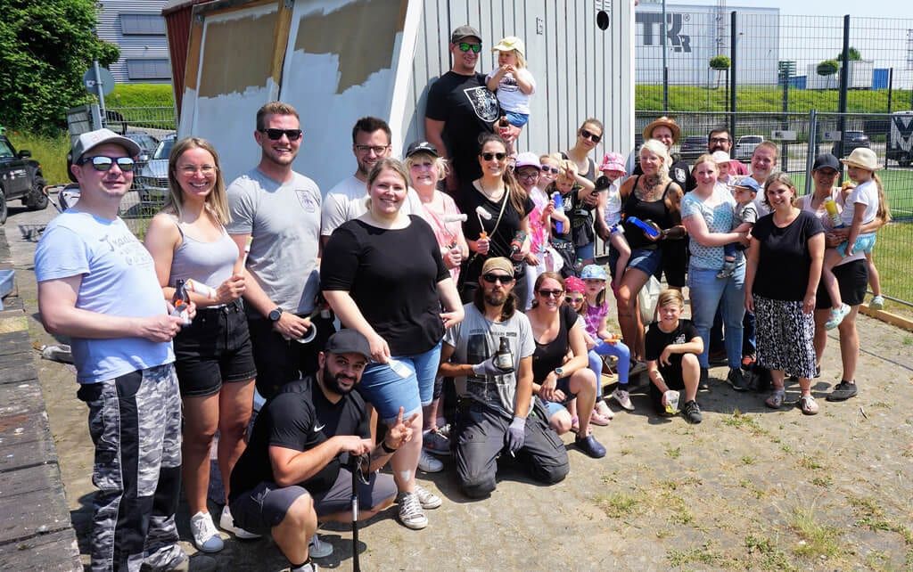 Gruppenfoto der KG Silschede vor dem ersten Kirmeszug